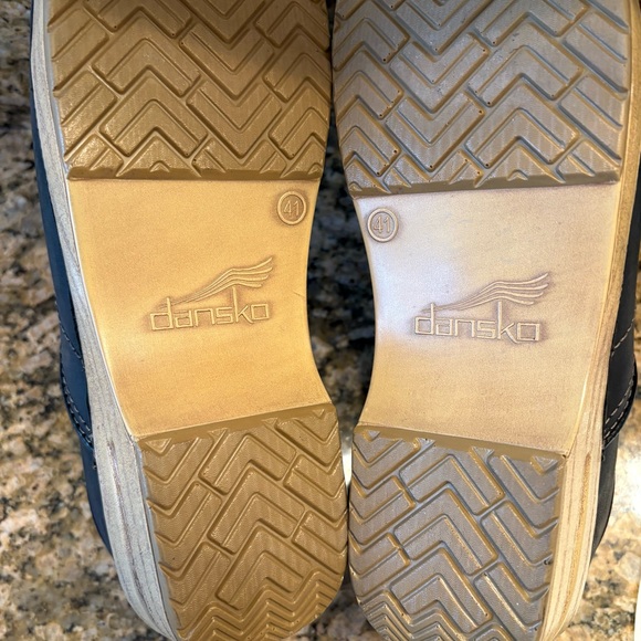 Dansko clogs - Picture 7 of 7